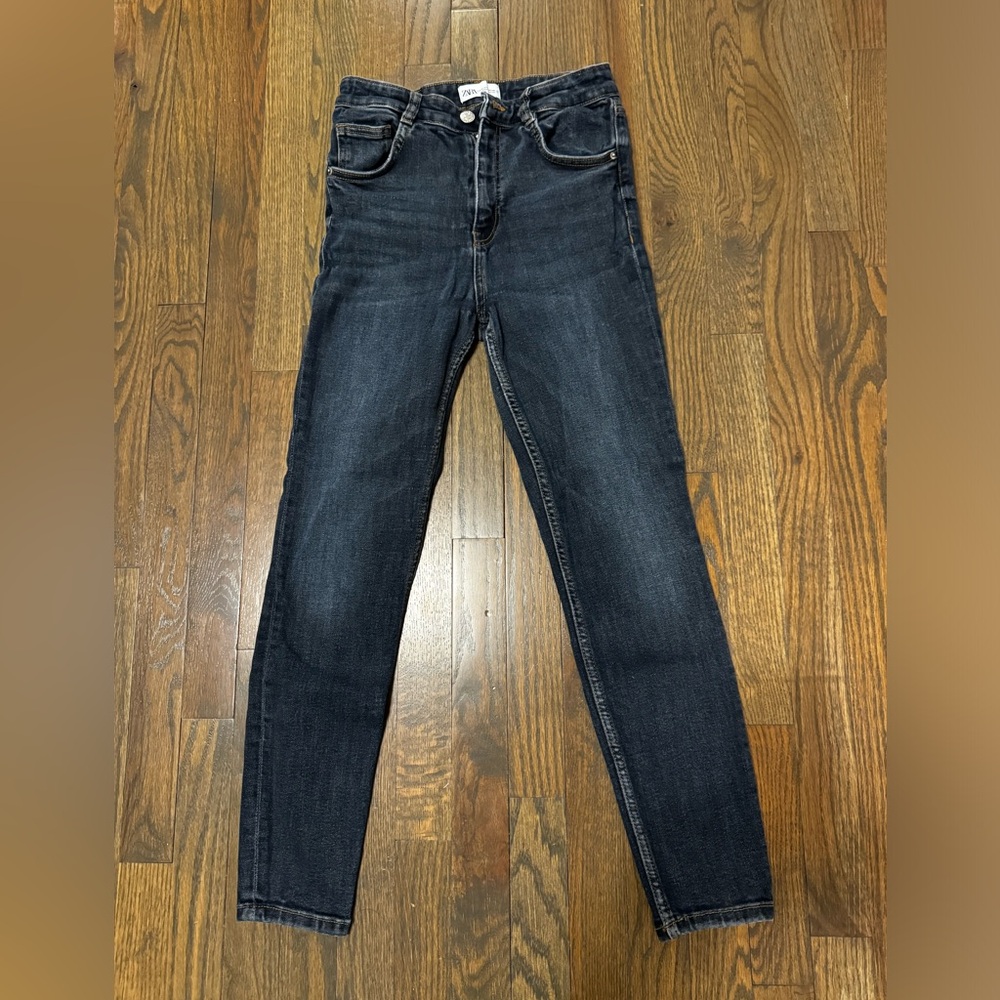 Zara high rise denim size 29